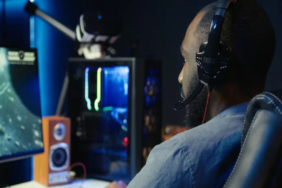 How an Online Game Supports Mobile and Desktop Play Online Game